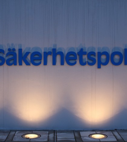 Putilovs pressackreditering sätter fingret på ett delikat problem