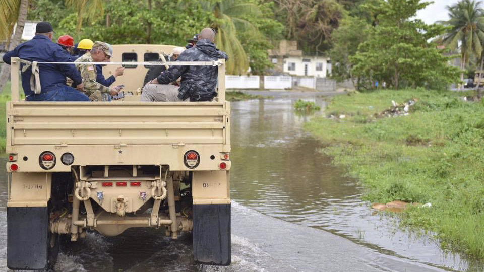 Nationalgardet på Puerto Rico inspekterar skador efter Irma. Foto: Nationalgardet