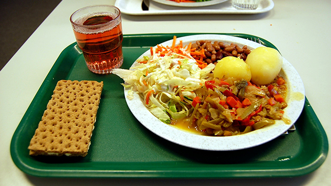 Skolbarn gjorde uppror mot klimatvänlig mat – kastade på golvet