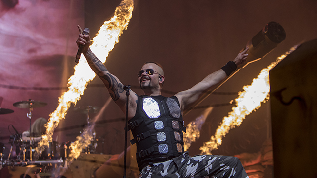 Efter kritiken från DN och ETC – Sabaton behåller folkbildarpris