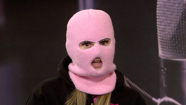 Aftonbladet-kolumnist anklagar artist för homofobi: ”Okej att ha homoskoj”