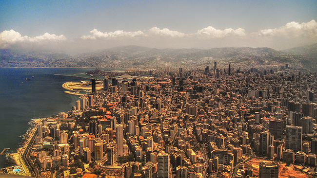 Förvirring i Libanon: Annorlunda tid för muslimer och kristna