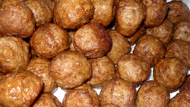 Veganer och muslimer fick fläskkött när Malmö bjöd på lunch