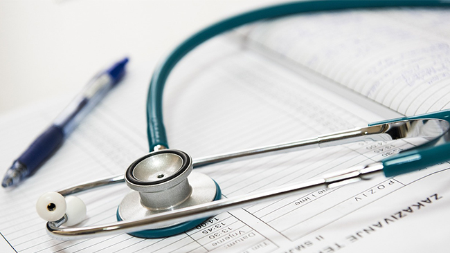 Patient fick fel pronomen – DO kräver ersättning